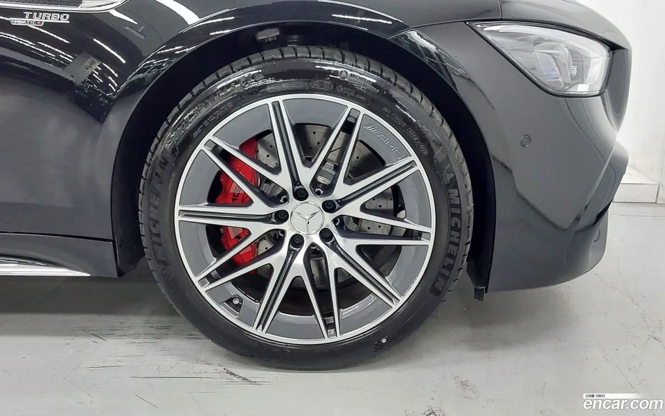 Mercedes-Benz AMG GT 4 43 4MATIC+ 2025 — thumbnail 2