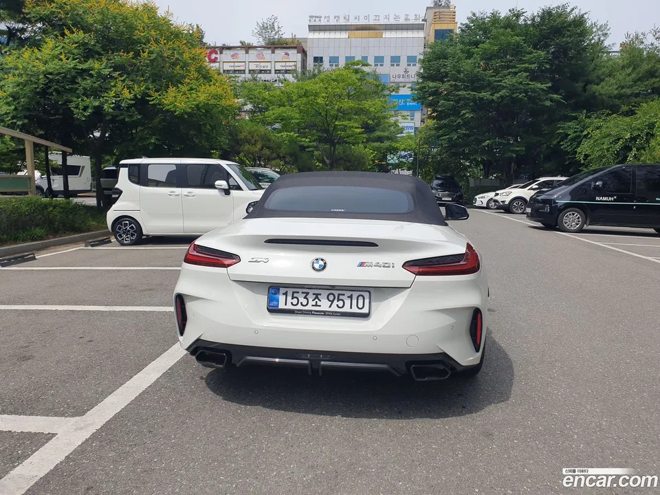BMW Z4 M40i 2025 — thumbnail 4