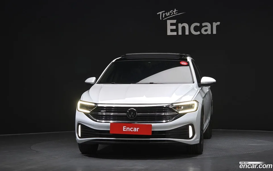Volkswagen Jetta 1.5 TSI 2023 — thumbnail 3