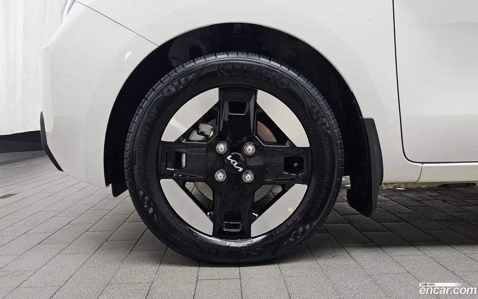 Kia Ray EV 2024 — thumbnail 2