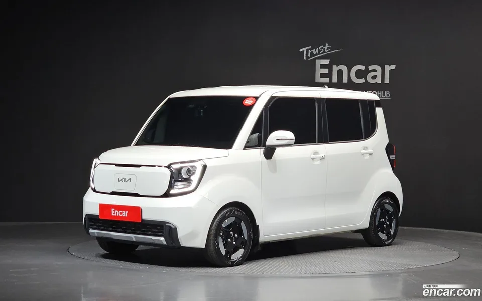 Kia Ray EV 2024 — photo 1, buy with delivery to Moscow