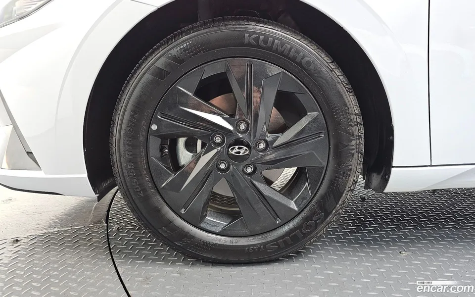 Hyundai Avante 1.6 2022 — миниатюра 5