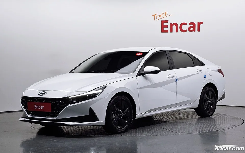 Hyundai Avante 1.6 2022 — фото 1, купить с доставкой в Москву