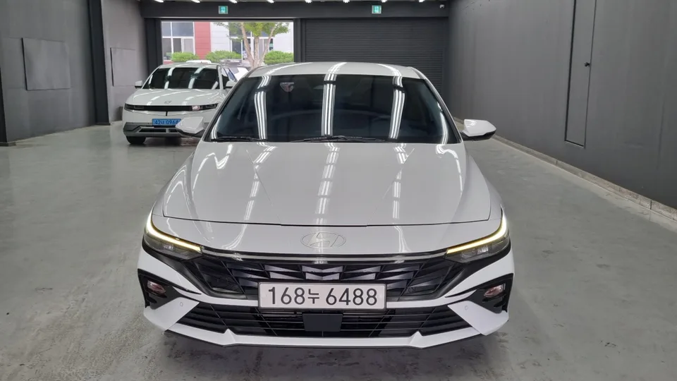 Hyundai Avante CN7 1.6 2024 — thumbnail 3