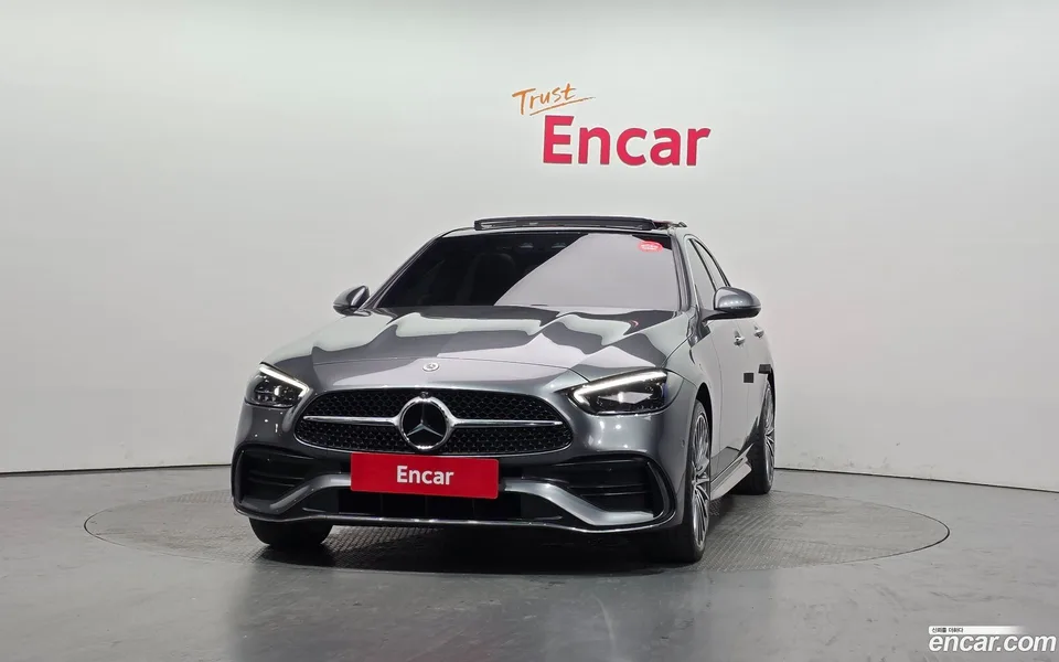 Mercedes-Benz C-Class C300 AMG Line 2022 — thumbnail 3