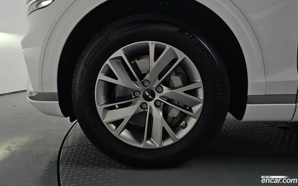 Genesis GV70 2.5T AWD 2024 — thumbnail 2