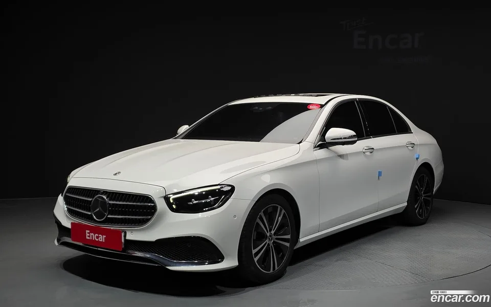 Mercedes-Benz E-Class E250 2022 — photo 1, buy with delivery to Moscow
