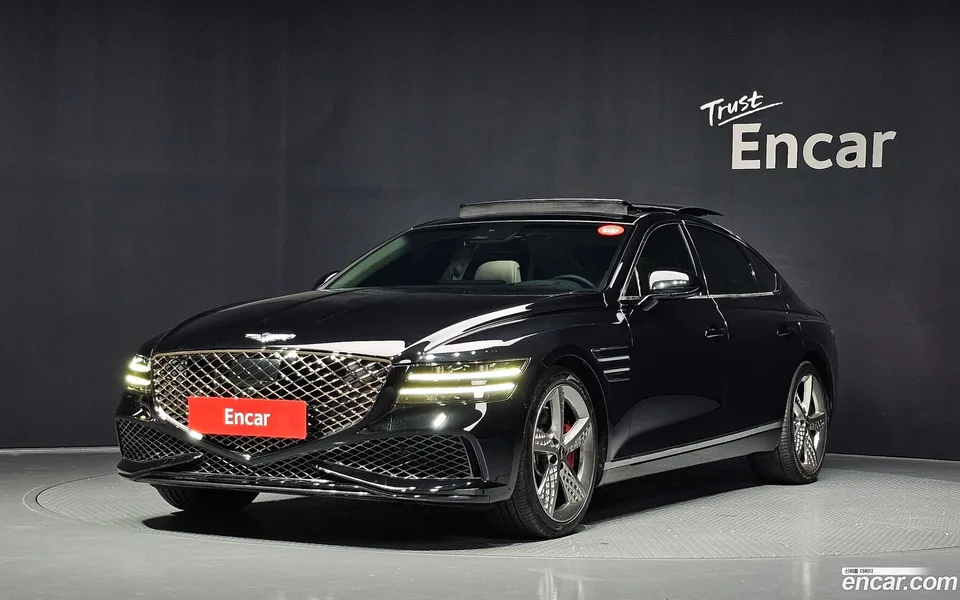 Genesis G80 3.5 AWD 2022 — photo 1, buy with delivery to Moscow