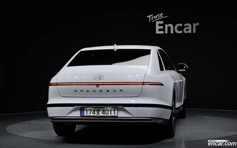 Hyundai Grandeur 2.5 2WD 2023 — thumbnail 4