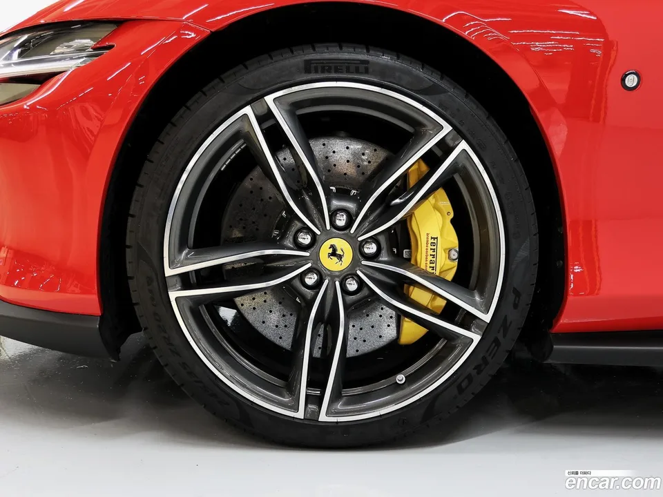 Ferrari Roma 3.9 2023 — thumbnail 2