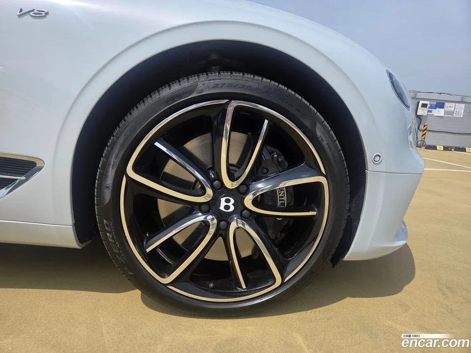 Bentley Continental GT 4.0 GT 2022 — thumbnail 5