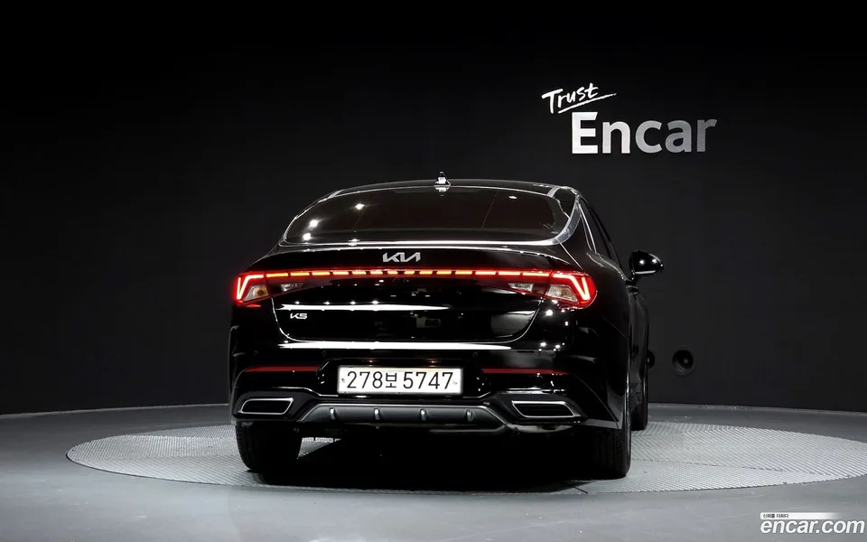 Kia K5 2.0 2023 — thumbnail 4