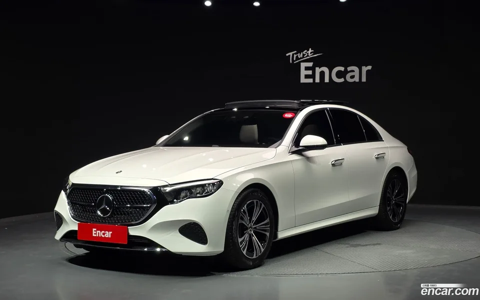 Mercedes-Benz E-Class E200 2025 — photo 1, buy with delivery to Moscow
