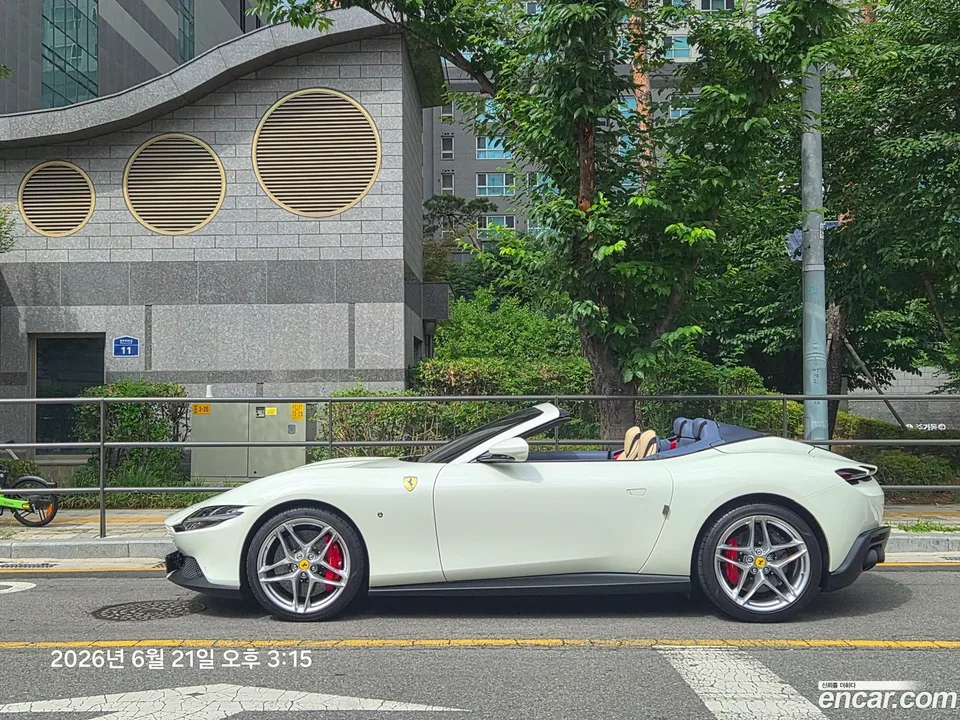 Ferrari Roma 3.9 2024 — миниатюра 2