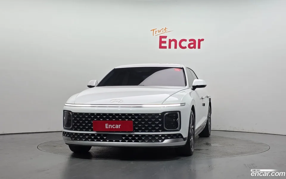 Hyundai Grandeur 3.5 LPG 2WD 2023 — thumbnail 3