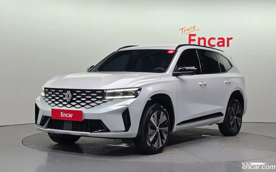 Renault Samsung Grand Koleos 1.5 E-TECH 2WD 2025 — photo 1, buy with delivery to Moscow