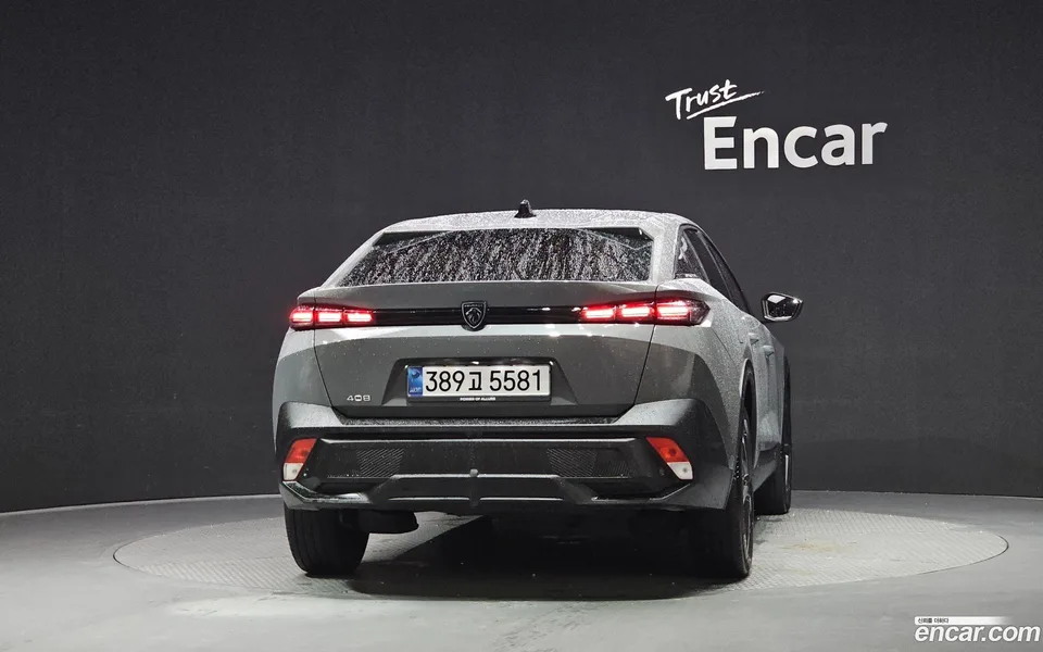 Peugeot 408 1.2 Pure Tech 2024 — миниатюра 4