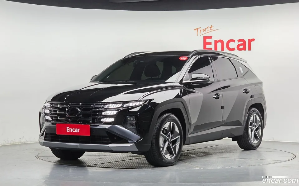 Hyundai Tucson NX4 2.0 2WD 2024 — photo 1, buy with delivery to Moscow