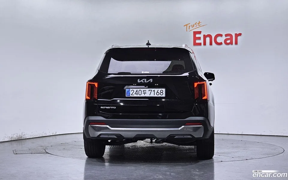 Kia Sorento 2.5T 2WD 2025 — thumbnail 4