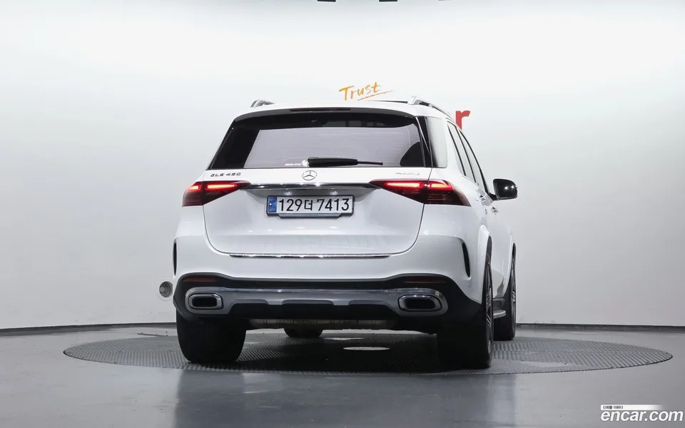 Mercedes-Benz GLE-Class GLE450 4MATIC 2023 — thumbnail 4