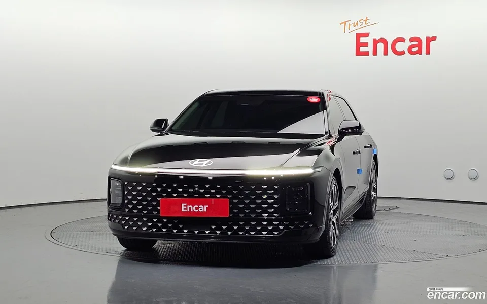 Hyundai Grandeur Hybrid 2023 — thumbnail 3