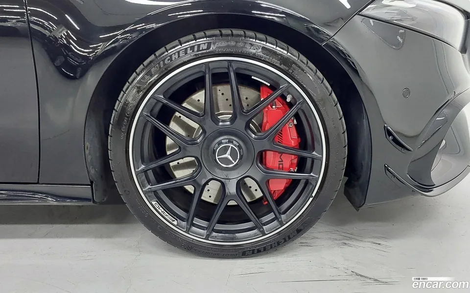 Mercedes-Benz A-Class AMG A45 4MATIC+ 2024 — thumbnail 2