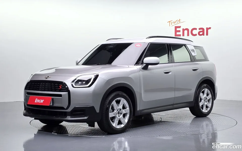 MINI Cooper S Countryman ALL4 2025 — photo 1, buy with delivery to Moscow
