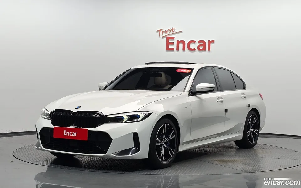 BMW 3 Series 320i M 2023 — photo 1, buy with delivery to Moscow