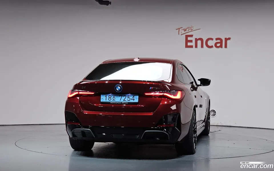 BMW i4 M50 2023 — thumbnail 4