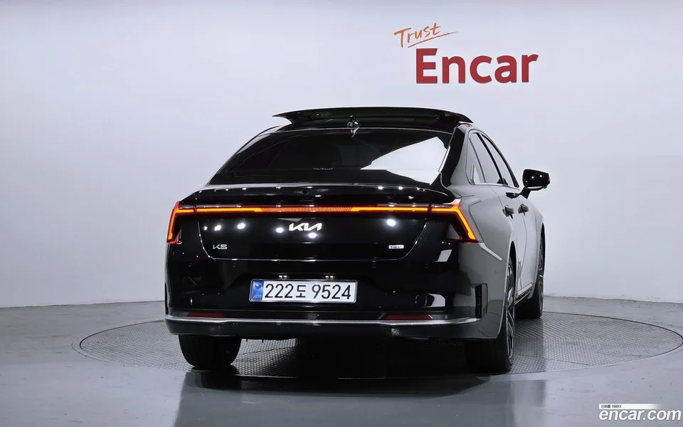 Kia K8 Hybrid 2025 — thumbnail 4