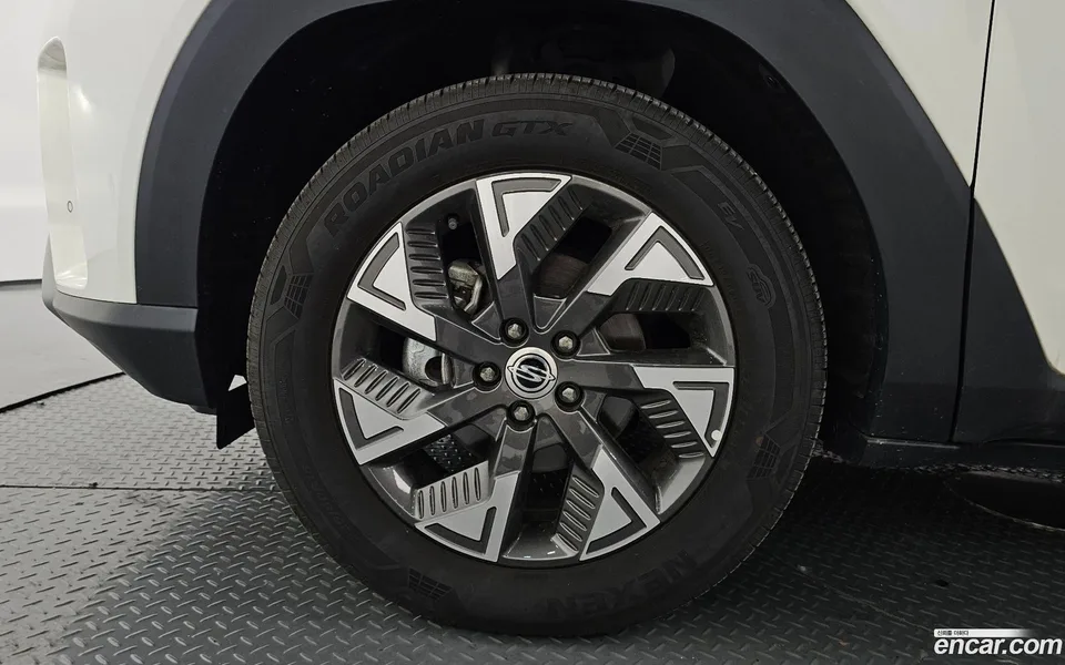 KG Mobility Torres 1.5 4WD 2022 — thumbnail 2