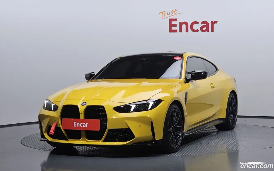 BMW M4 2025
