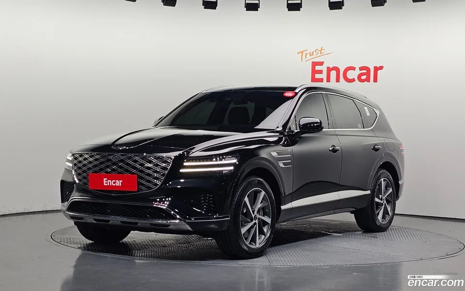 Genesis GV80 2.5T AWD 2024 — photo 1, buy with delivery to Moscow