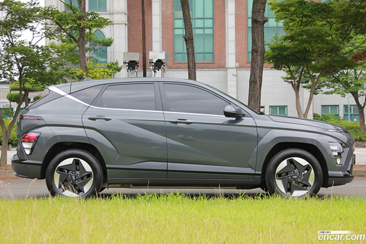 Hyundai Kona Electric 2025 — 5