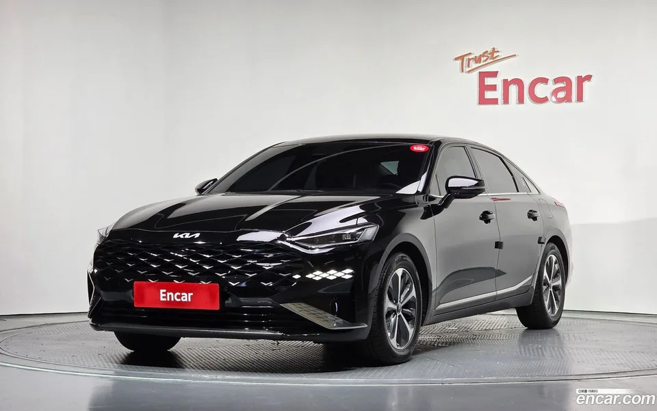 Kia K8 Hybrid 2022 — photo 1, buy with delivery to Moscow