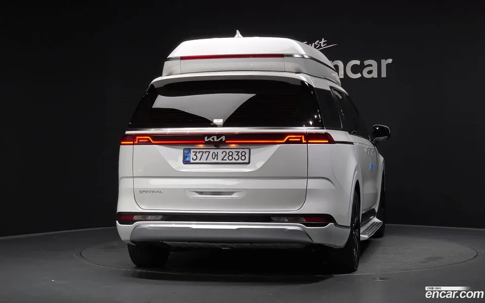 Kia Carnival 7 2022 — thumbnail 4