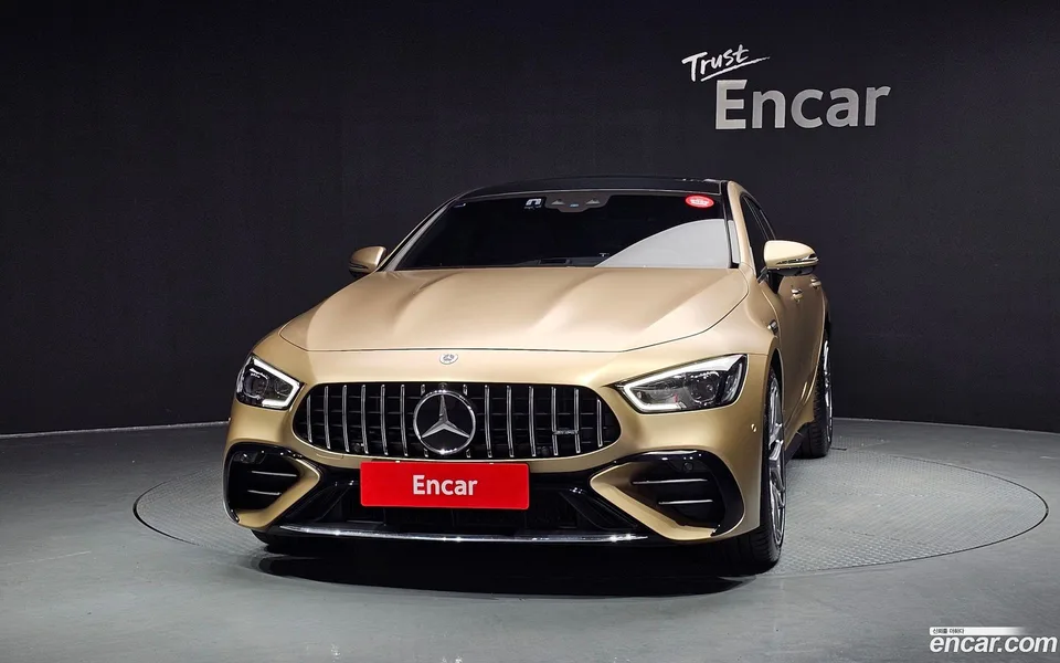 Mercedes-Benz AMG GT 4 43 4MATIC+ 2023 — thumbnail 3