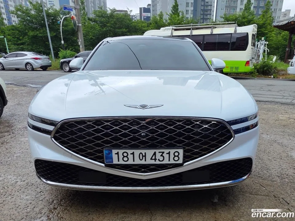Genesis G90 2023