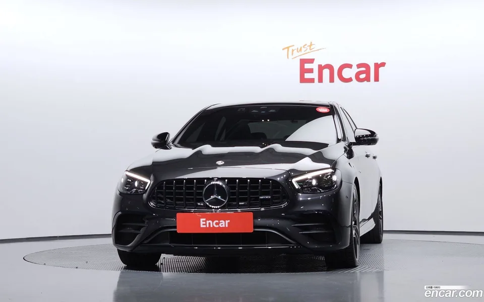 Mercedes-Benz E-Class E53 AMG 4MATIC+ 2022 — thumbnail 3