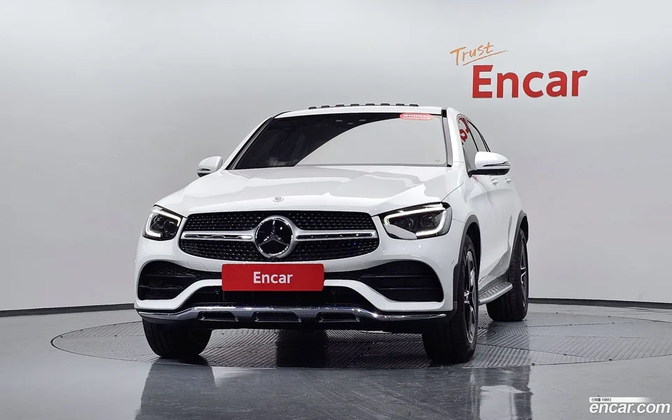 Mercedes-Benz GLC-Class GLC300 4MATIC 2023 — thumbnail 3