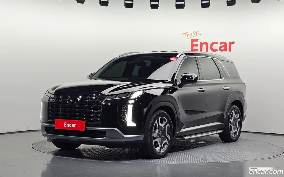 Hyundai Palisade 2.2 2WD 2023 — photo 1, buy with delivery to Moscow