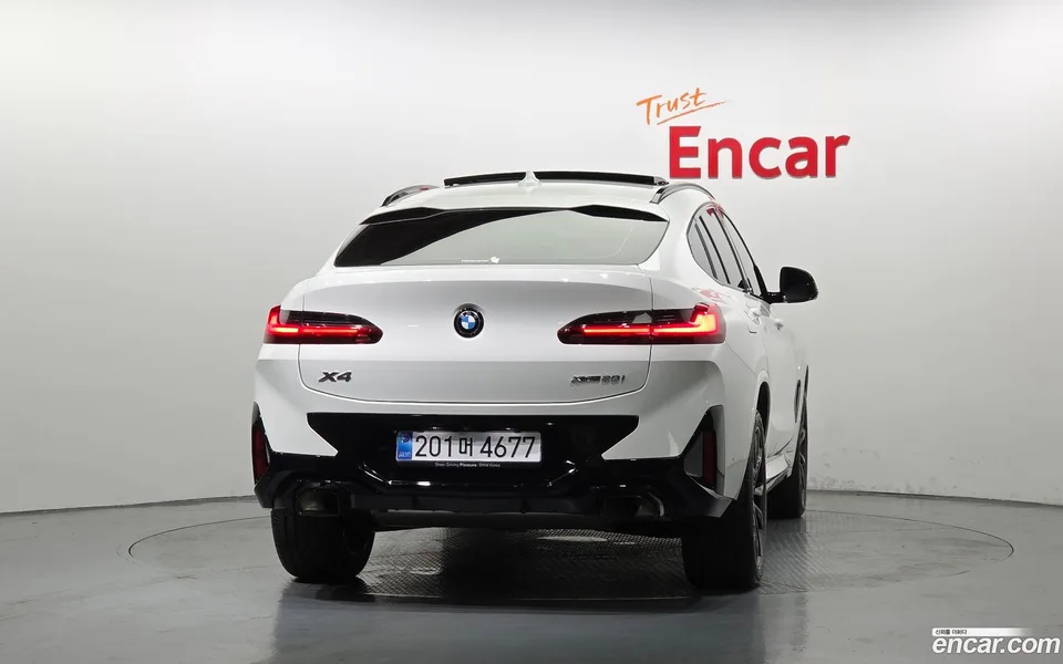 BMW X4 xDrive20i M 2025 — thumbnail 4