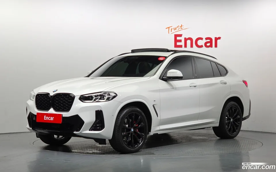 BMW X4 xDrive20i M 2025 — photo 1, buy with delivery to Moscow