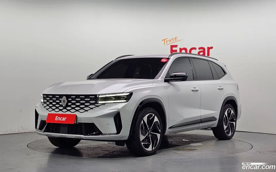 Renault Samsung Grand Koleos 1.5 E-TECH 2WD 2024 — photo 1, buy with delivery to Moscow