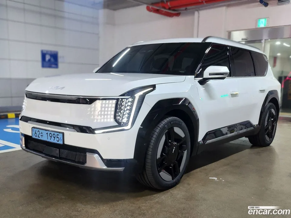 Kia EV9 4WD 2026 — миниатюра 3