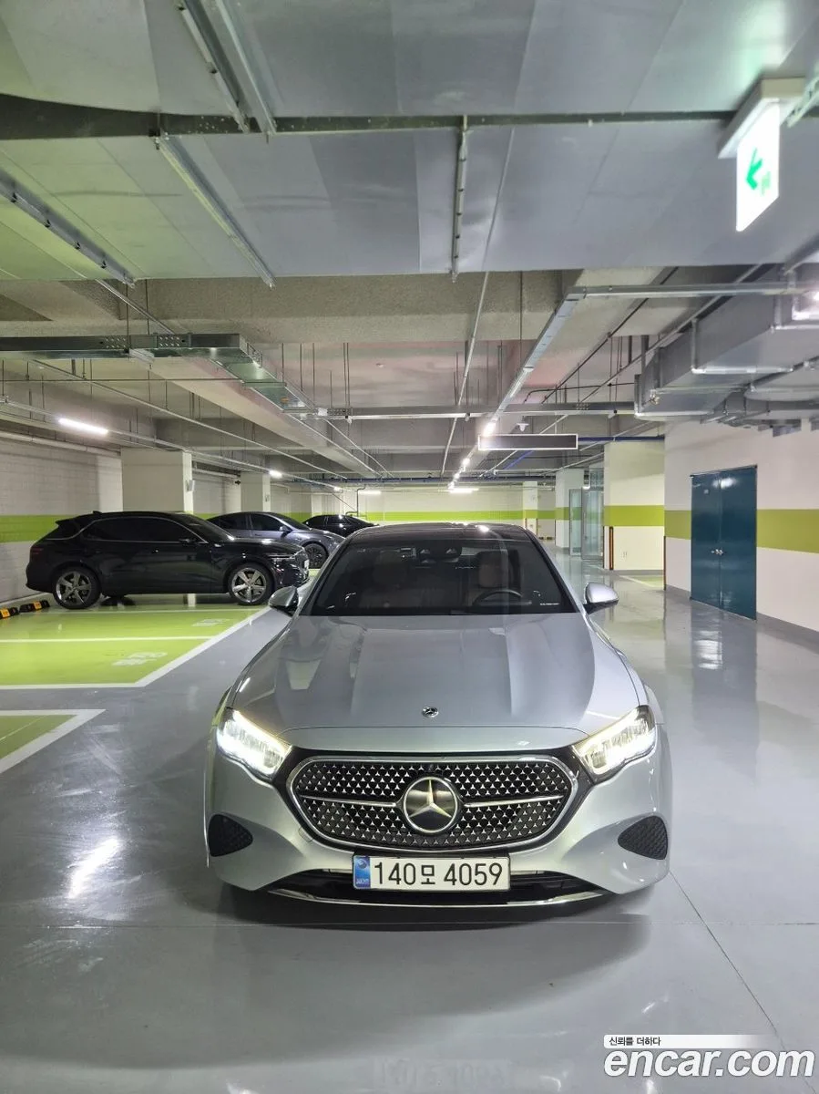 Mercedes-Benz E-Class E200 2024 — photo 1, buy with delivery to Moscow