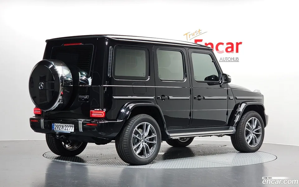 Mercedes-Benz G-Class 2025