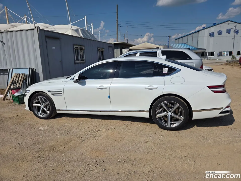 Genesis G80 2.5 AWD 2026 — thumbnail 3