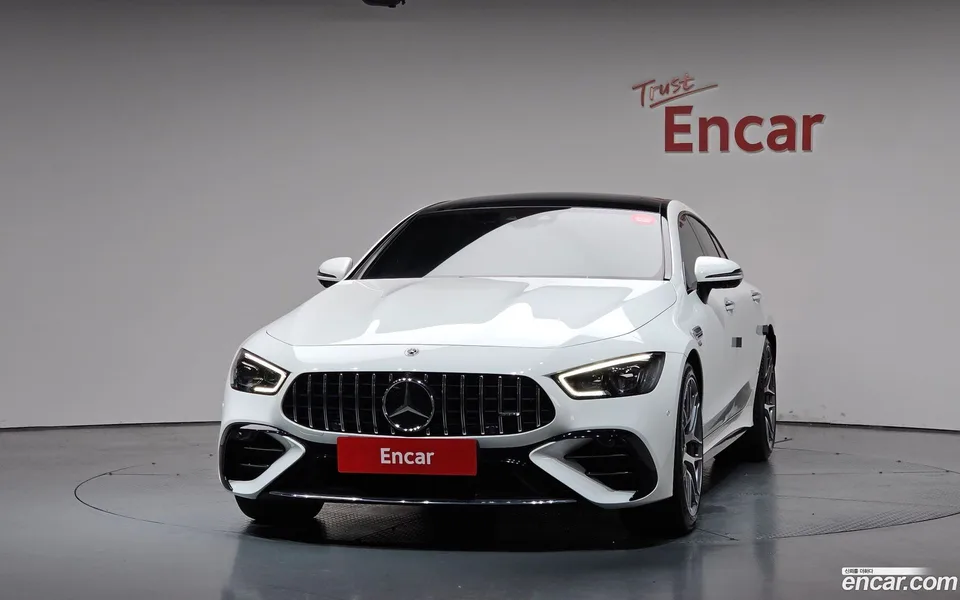 Mercedes-Benz AMG GT 4 43 4MATIC+ 2023 — thumbnail 3