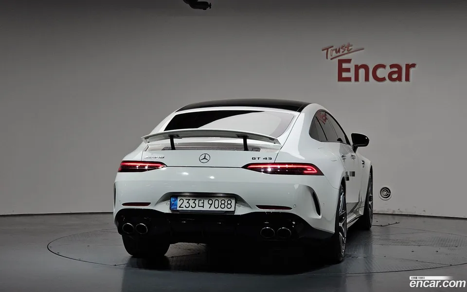 Mercedes-Benz AMG GT 4 43 4MATIC+ 2023 — thumbnail 4